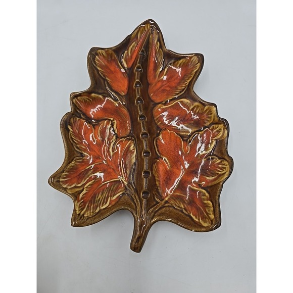 MCM California Pottery 326-328 Ash Dish Maple Leaf Brown Orange - Picture 3 of 8